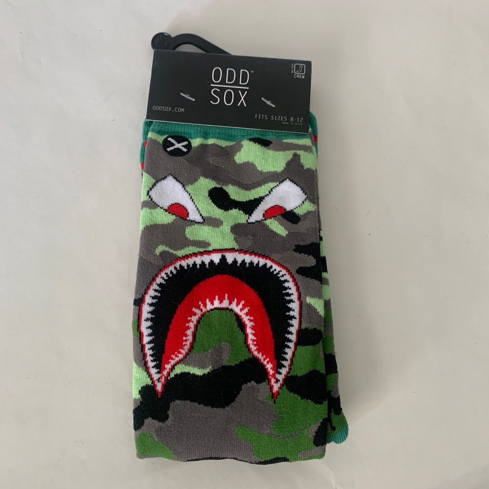 Odd Sox Camo Shark Mouth Crew Socks Green Grey Camouflage Mens Size 8-12 NEW